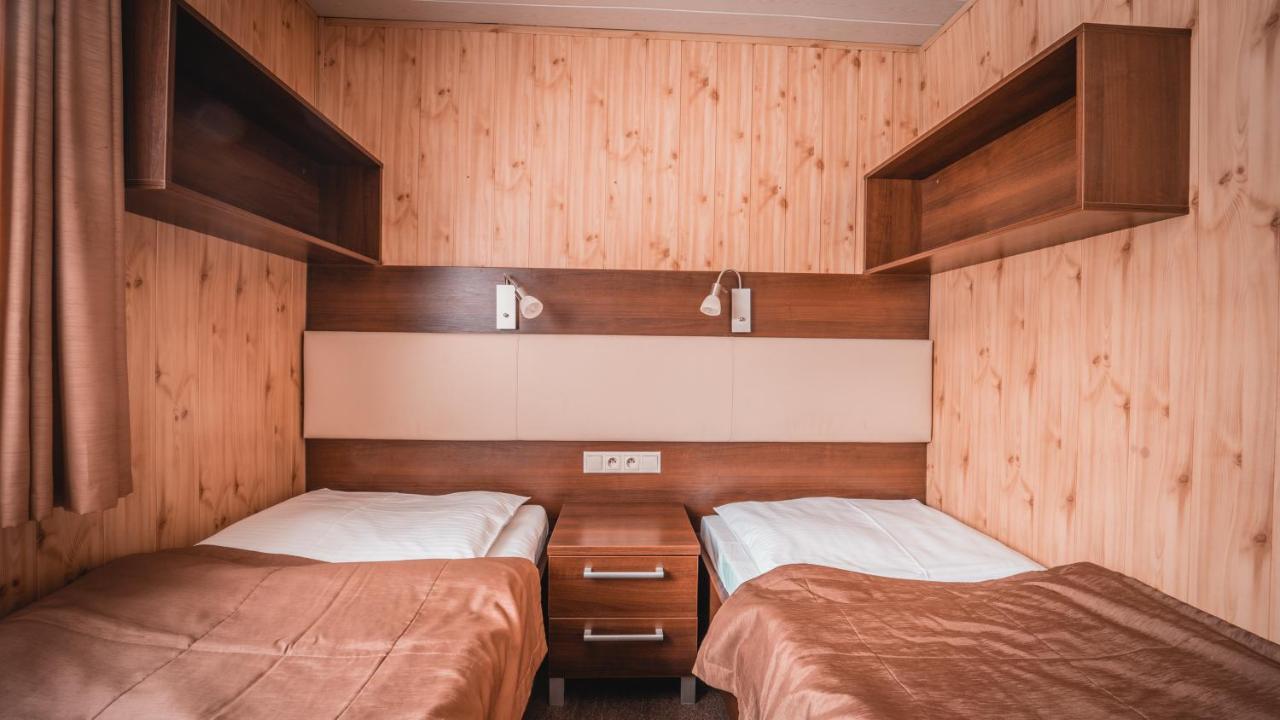 Kúpeľné domčeky - KÚPELE ČERVENÝ KLÁŠTOR Smerdžonka Exterior foto